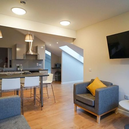 1 Bedroom Apartments, Studios And Ensuite Bedrooms With Shared Kitchen At Centro House In ستيرلينج المظهر الخارجي الصورة
