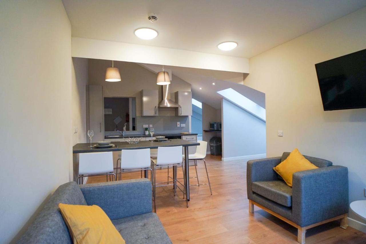 1 Bedroom Apartments, Studios And Ensuite Bedrooms With Shared Kitchen At Centro House In ستيرلينج المظهر الخارجي الصورة
